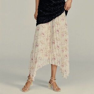 En Saison Cream Pleated Asymmetrical Skirt with Pink Floral